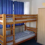 Hostel Pokoje Goscinne Victoria *