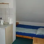 Hostel Pokoje Goscinne Victoria *