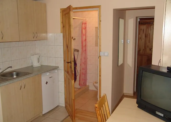 Victoria - Goscinne ホステル