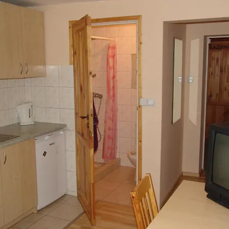 Goscinne Victoria Hostel